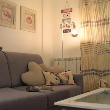 Apartmán Calilla Home-appartamento Scirocco *